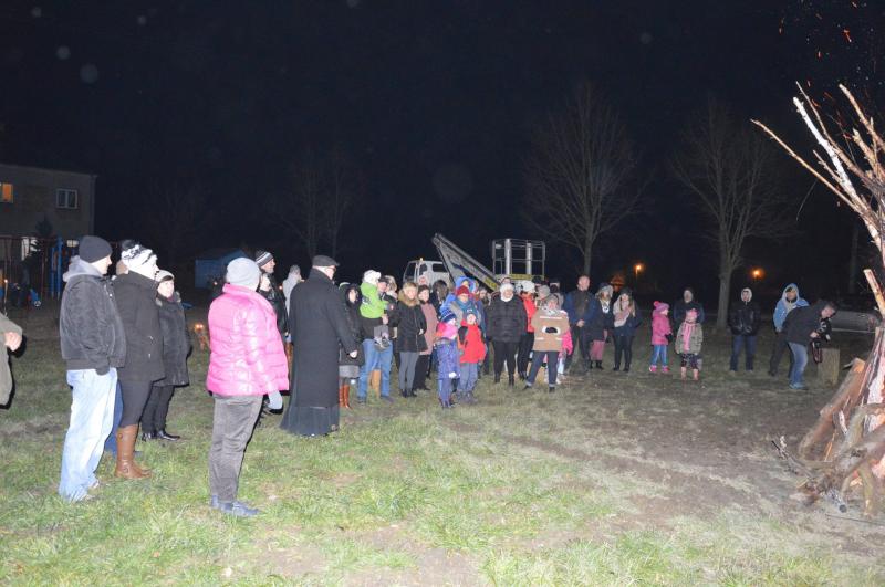 Wśród nocnej ciszy Za Borem