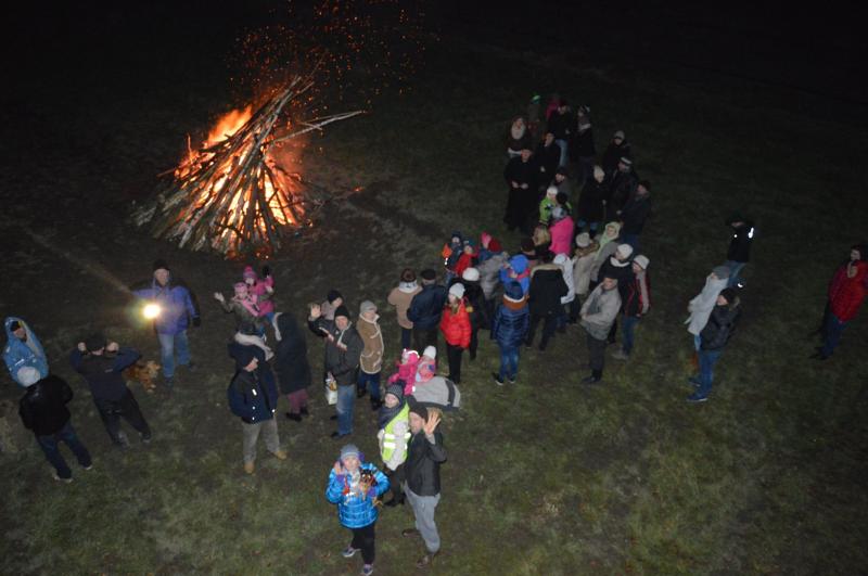 Wśród nocnej ciszy Za Borem