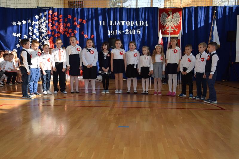 Szkoła Podstawowa w Rzemieniu świętowała 100 lecie Odzyskania Niepodległości