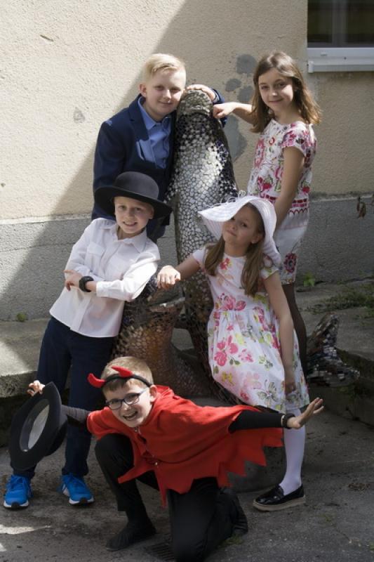 Aktorzy ze Szkoły Podstawowej w Przecławiu najlepsi w powiecie