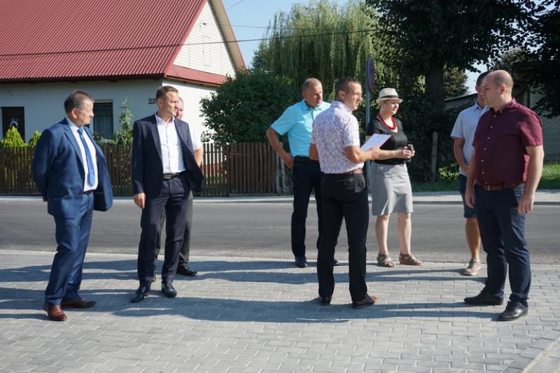 Odbiór chodnika w miejscowości Dobrynin