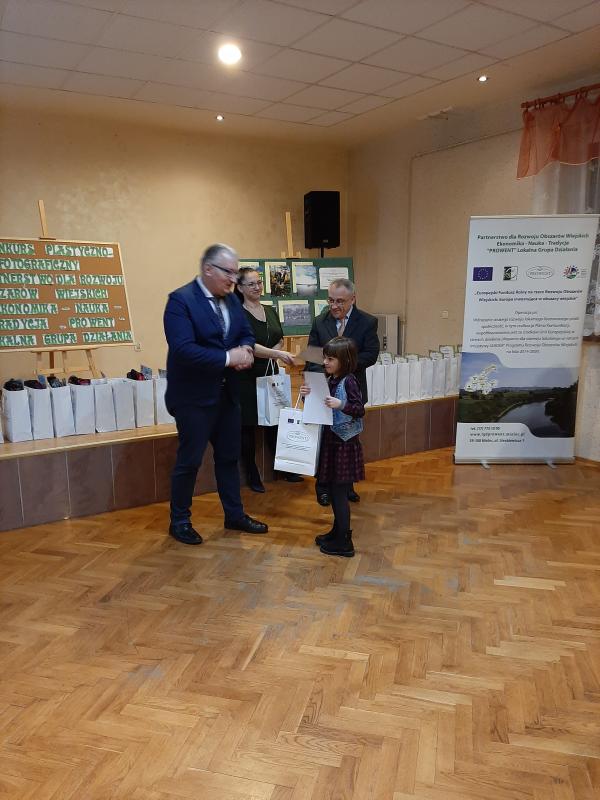 POWIATOWE WYRÓŻNIENIA dla UCZNIÓW Szkoły Podstawowej w Rzemieniu!!!