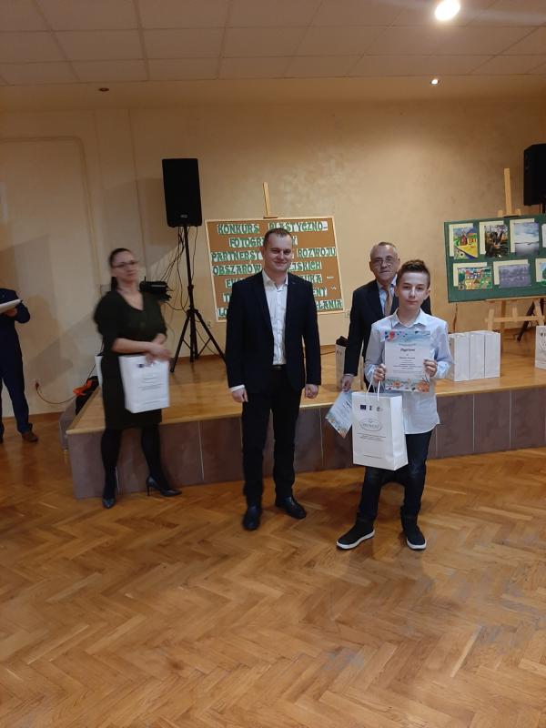 POWIATOWE WYRÓŻNIENIA dla UCZNIÓW Szkoły Podstawowej w Rzemieniu!!!