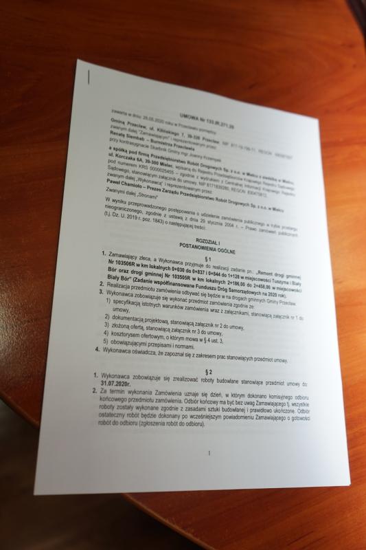 Umowa na remont drogi w Białym Borze podpisana
