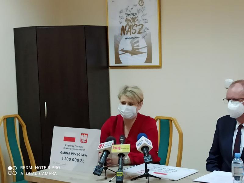 Wręczenie czeków w ramach Rządowego Funduszu Inwestycji Lokalnych