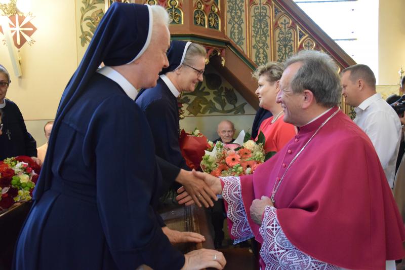 Po 142 latach Siostry Służebniczki zamykają swój dom zakonny w Przecławiu