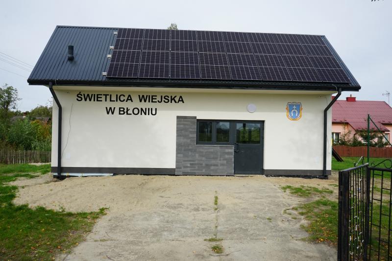 Dalszy ciąg prac przy świetlicy wiejskiej w Błoniu