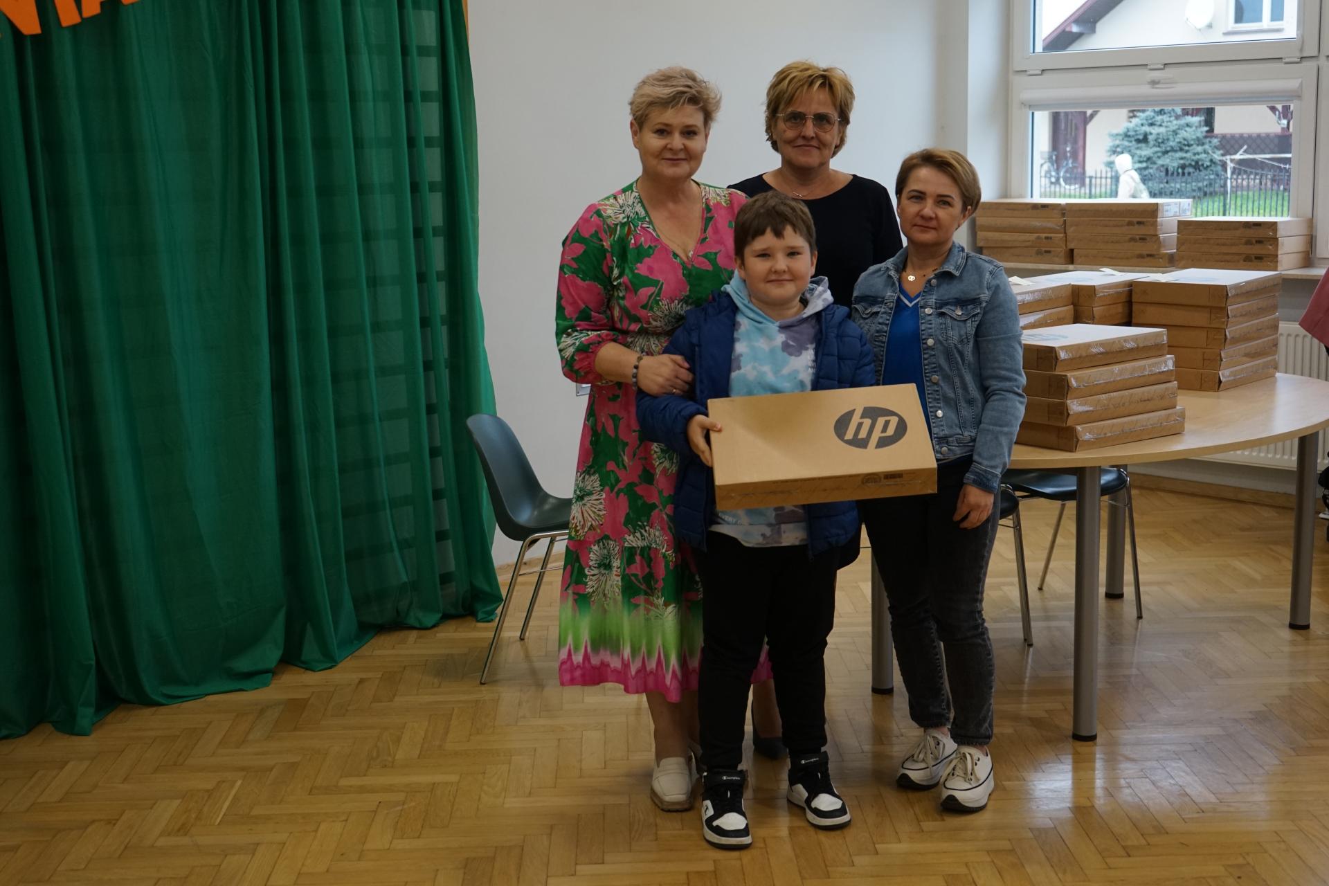 Laptopy dla 4-klasistów z Przecławia
