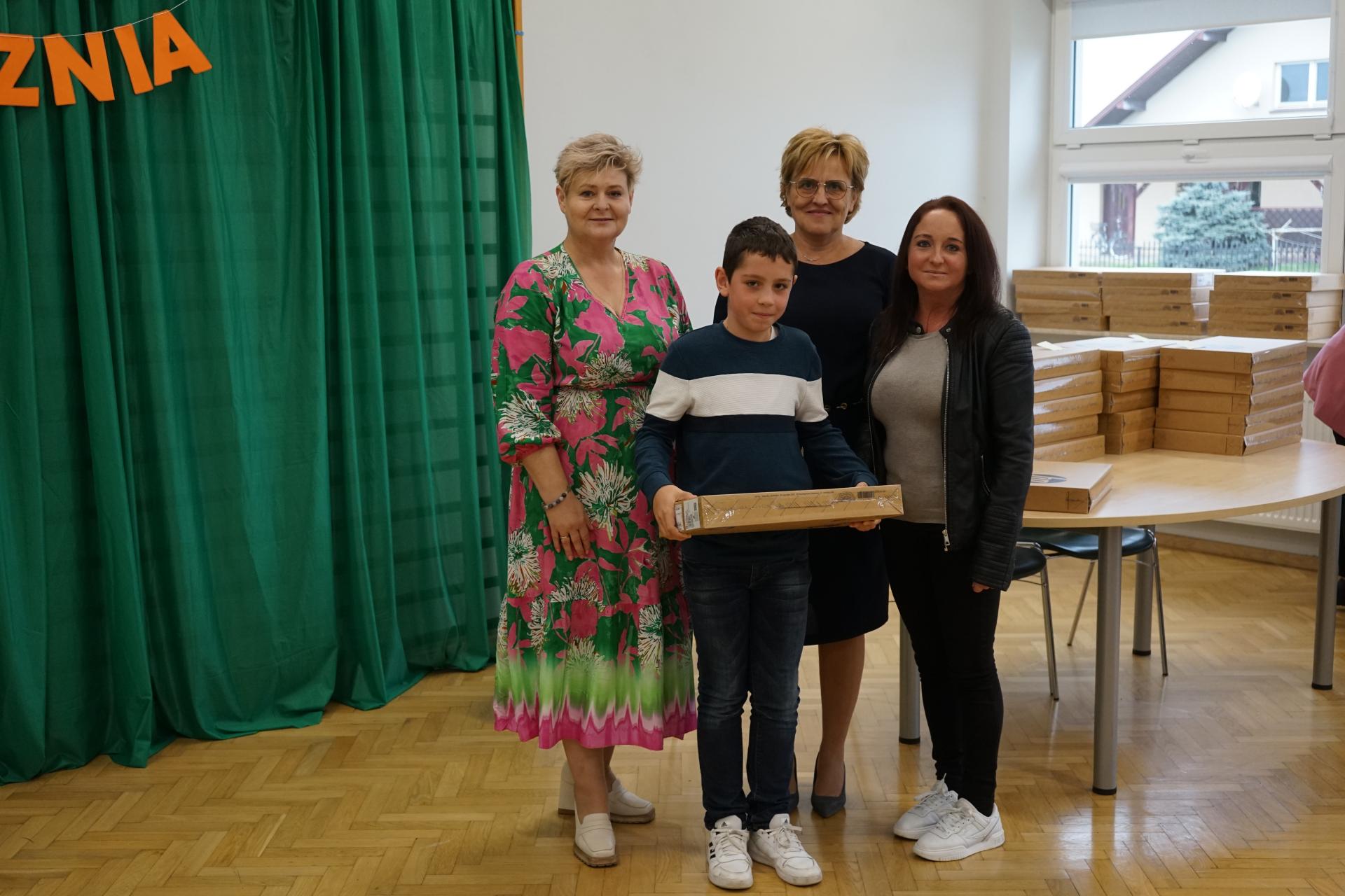 Laptopy dla 4-klasistów z Przecławia