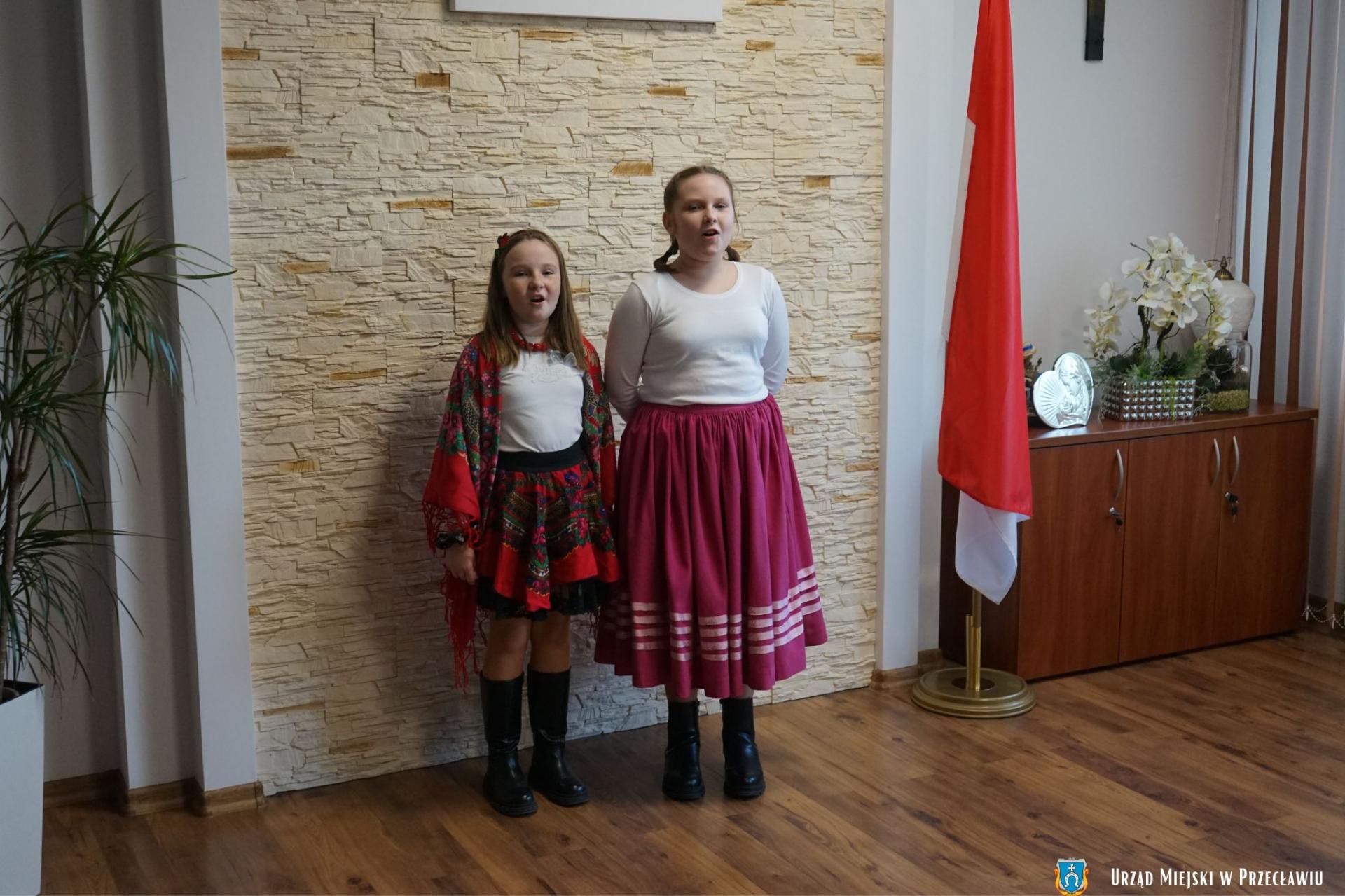 Uczniowie SP w Przecławiu ze świąteczną wizytą