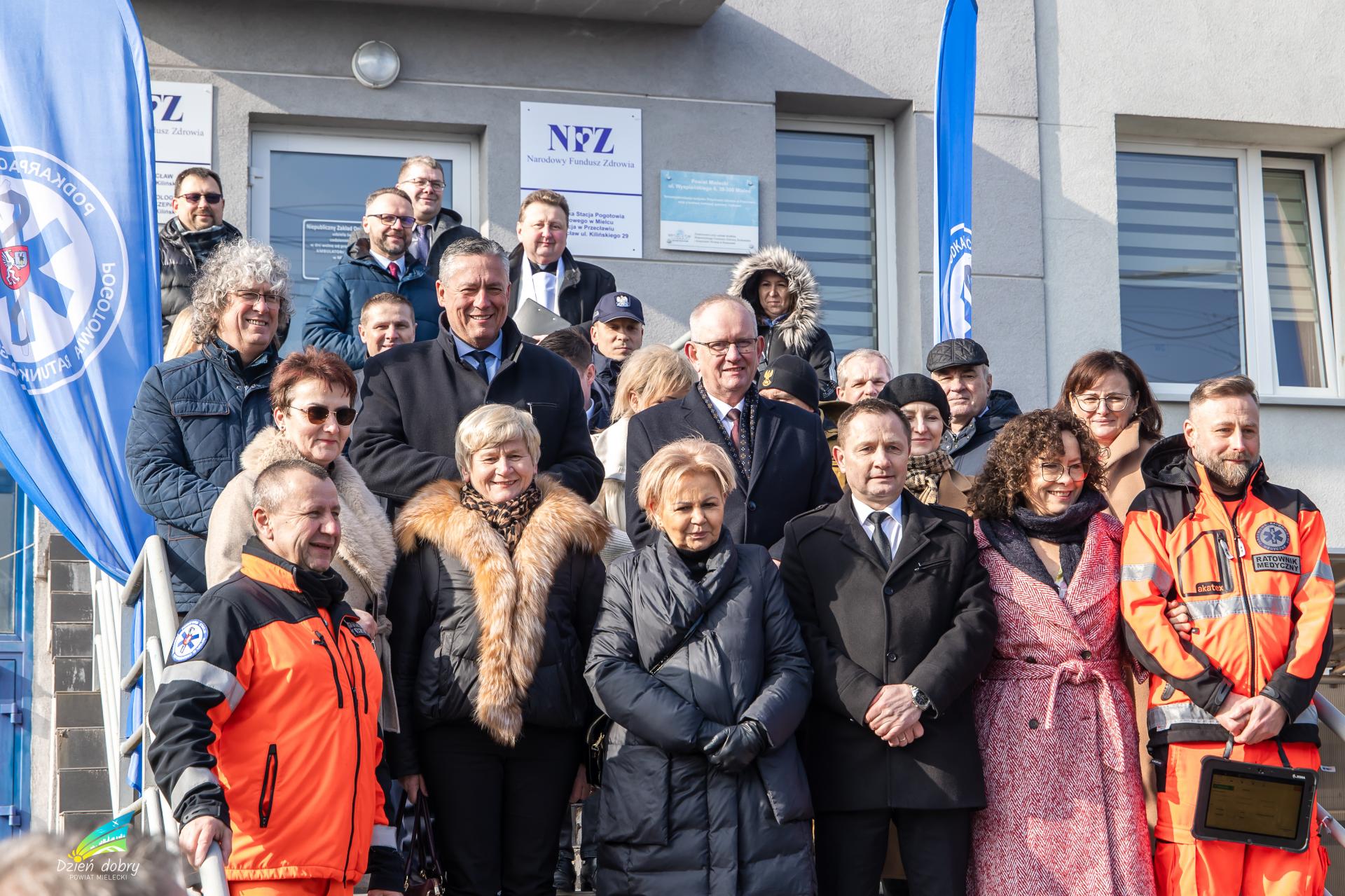 Zdjęcie grupowe gości