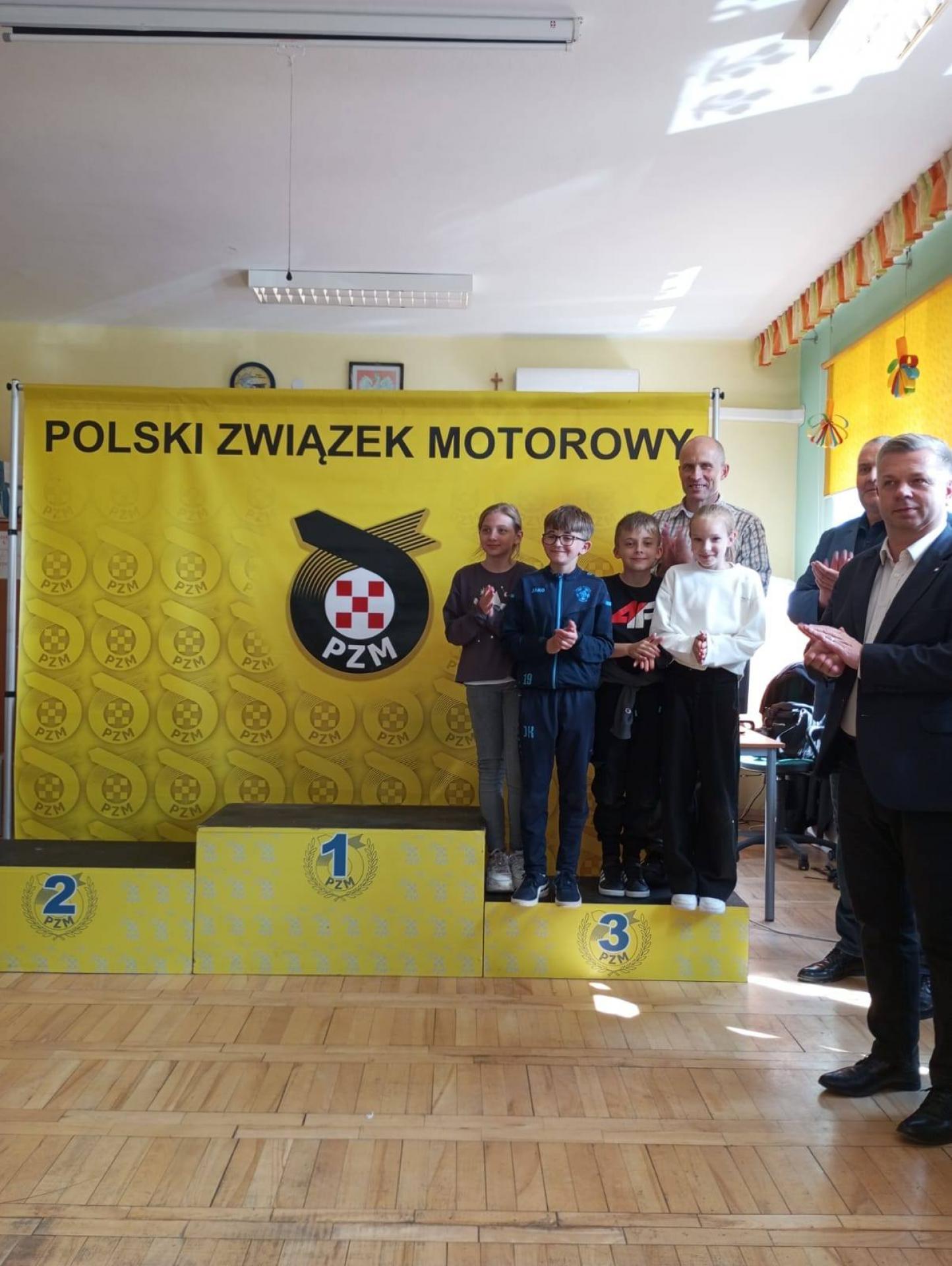 Szkoła Podstawowa w Przecławiu - Wśród Najlepszych w Województwie w Turnieju BRD