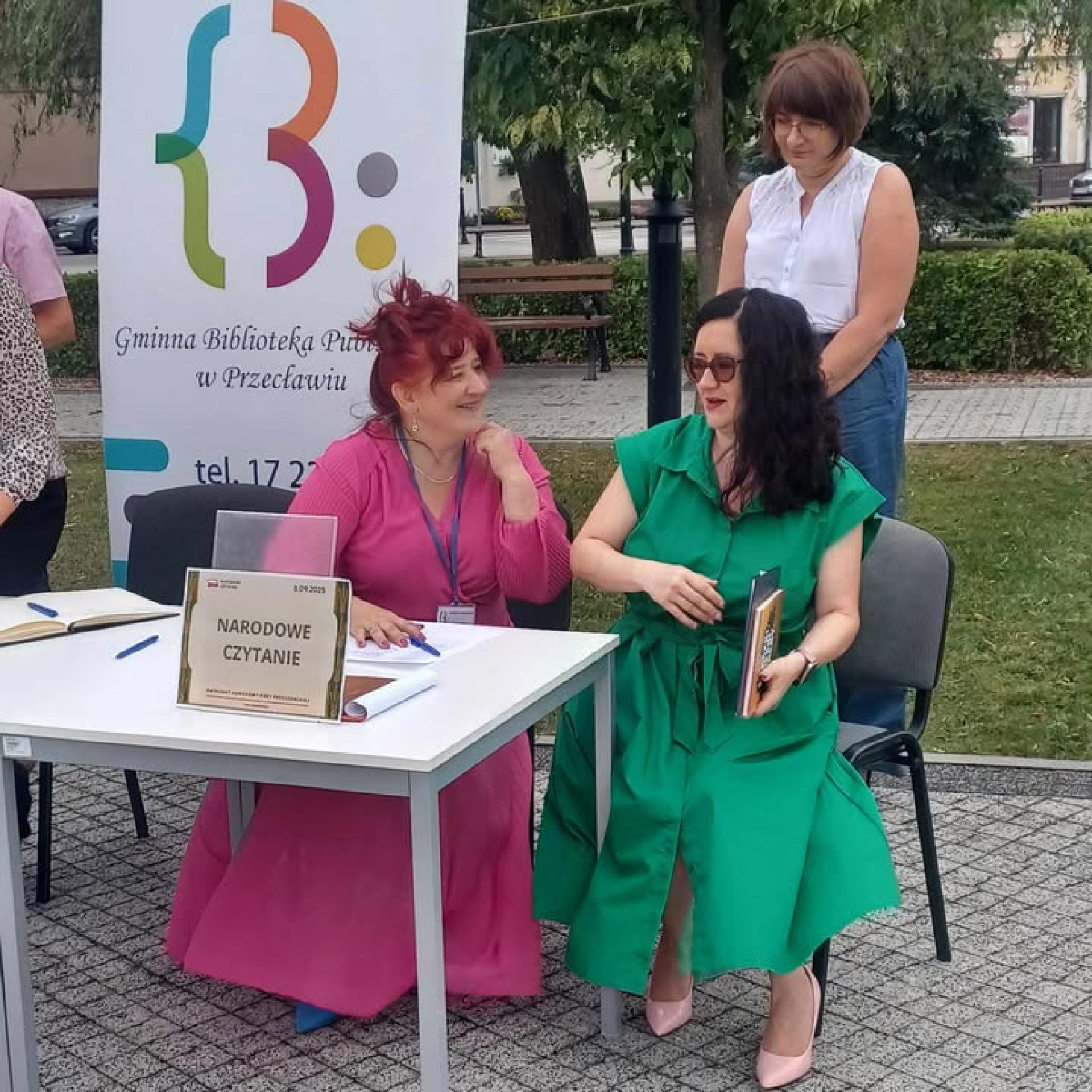Narodowe Czytanie 2025 na przecławskim Rynku