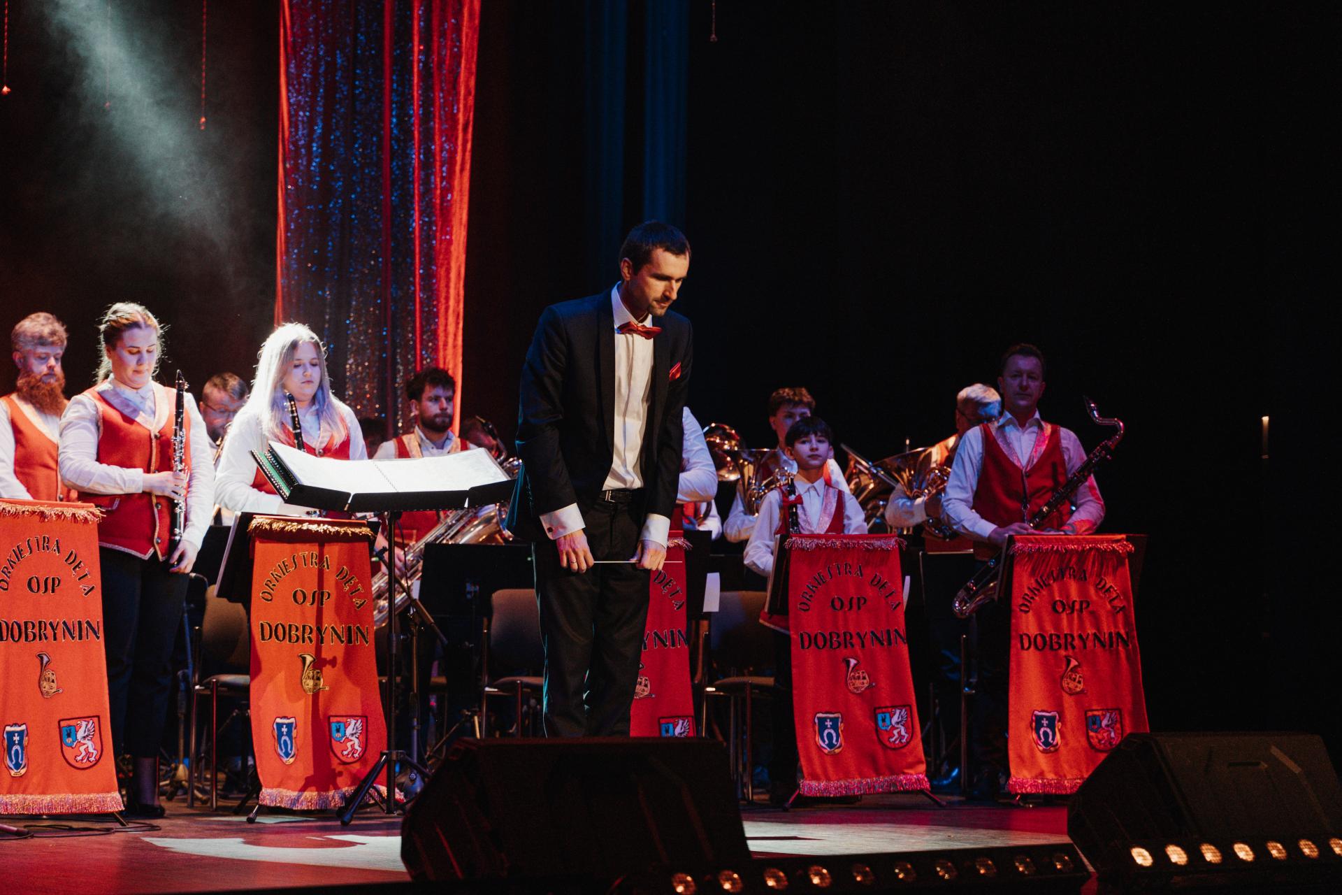 Koncert Noworoczny w wykonaniu Orkiestry Dętej Dobrynin