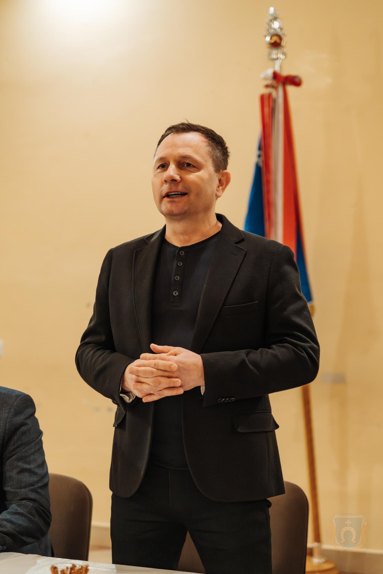 Nowy sprzęt i nowe władze w OSP Dobrynin!