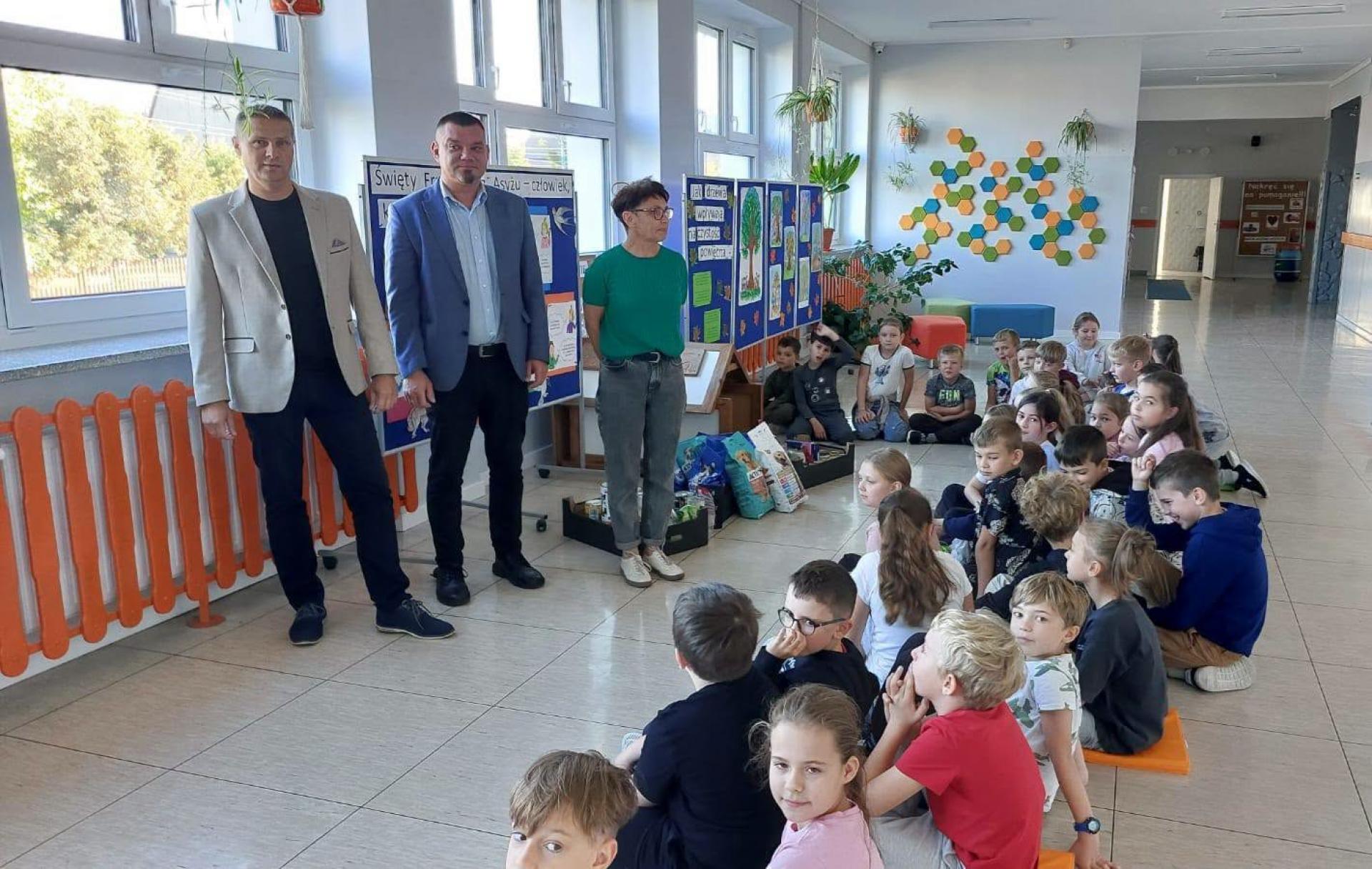Wspólnie dla zwierząt – pomagamy potrzebującym